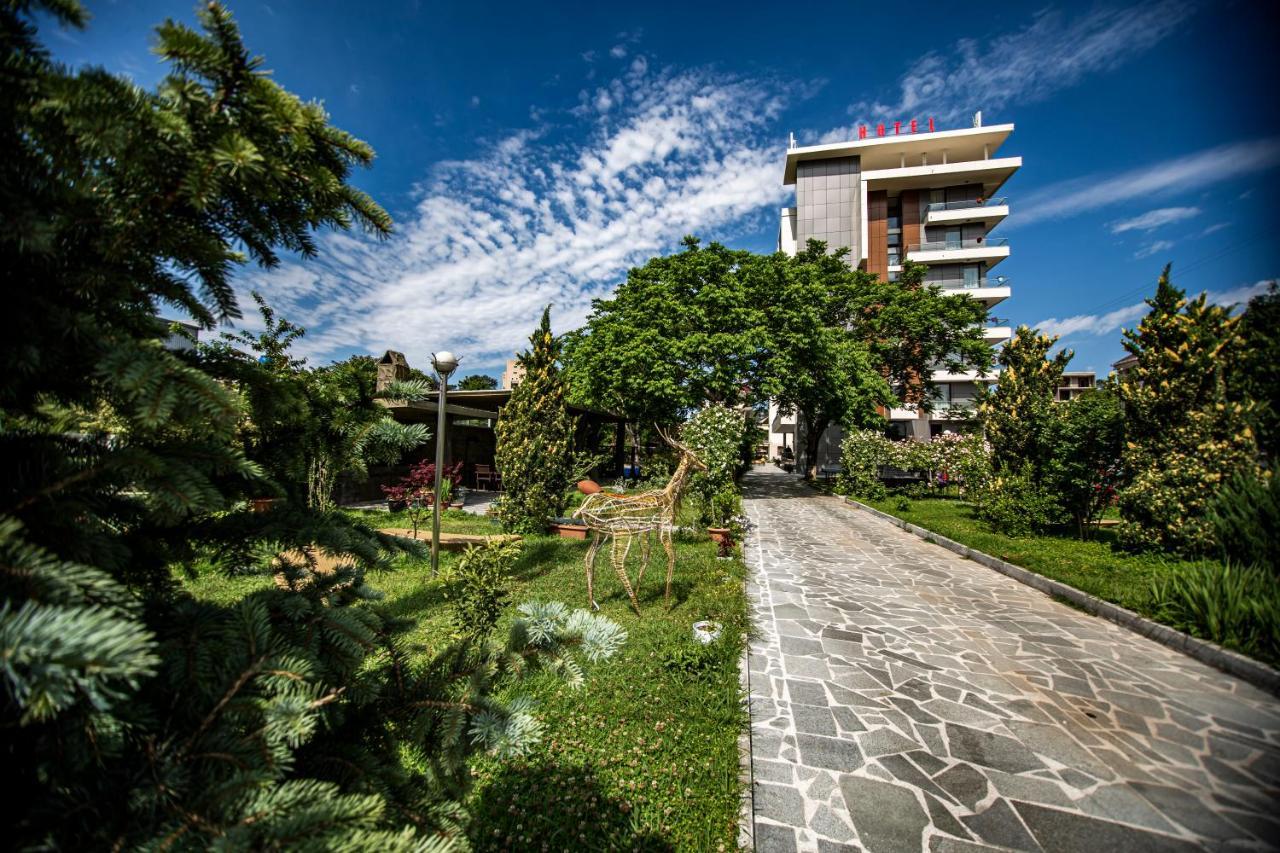 Chveni Ezo Boutique Hotel Kobuleti Exterior photo